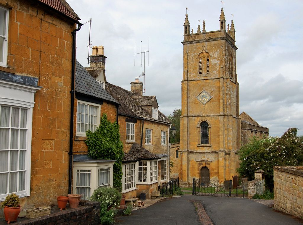 Roof Repair Blockley Gloucestershire (GL56)