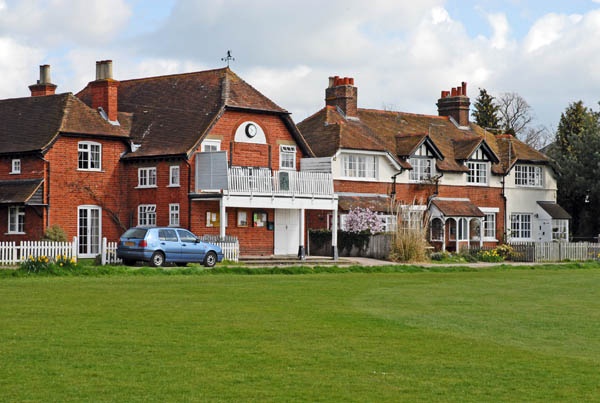 Roof Repair Littlewick Green Berkshire (SL6)