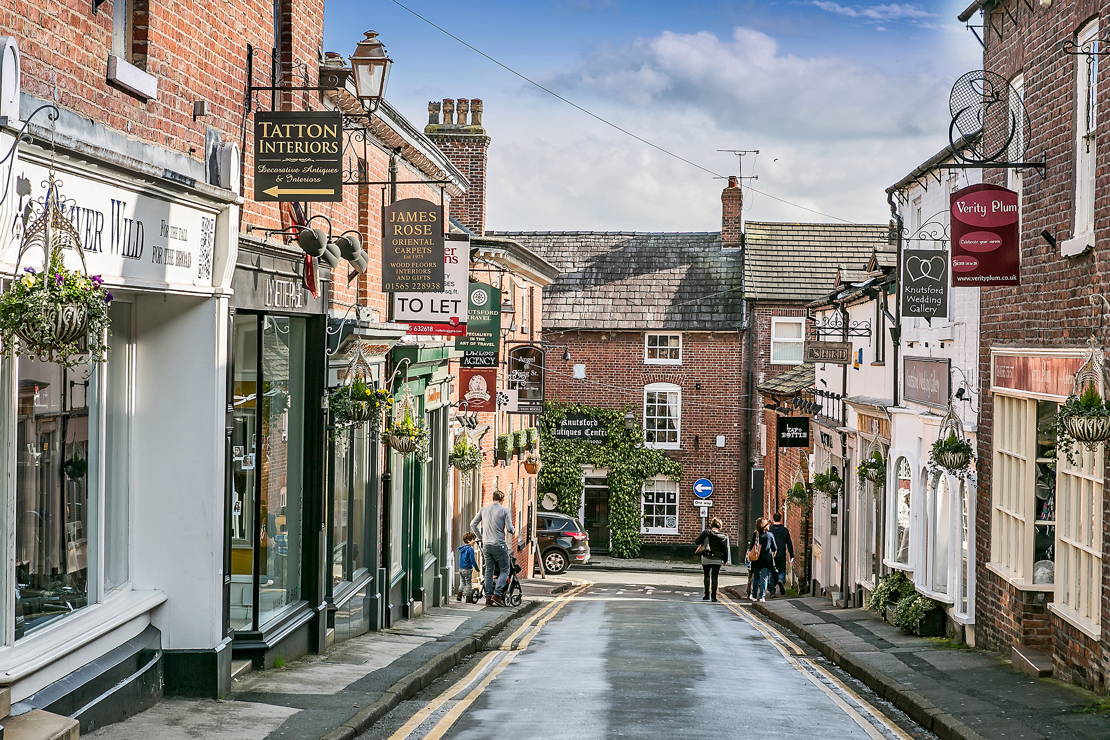 Roof Repair Knutsford Cheshire (WA16)