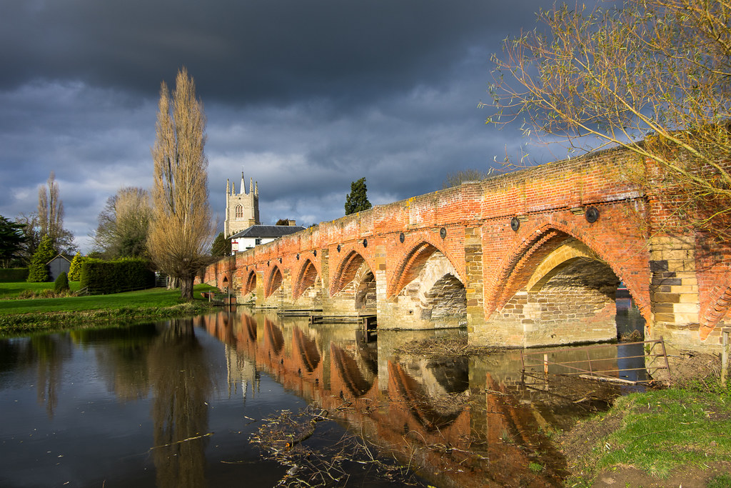 Roof Repair Great Barford Bedfordshire (MK44)